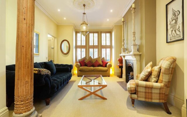 Townhouse By The River
