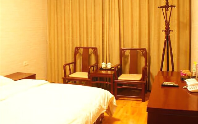 Jiangyou Field Hotel