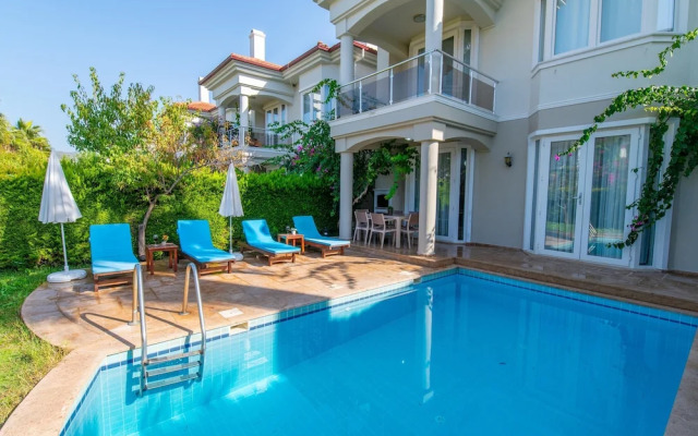 Sunset Beach Villas and Apartments