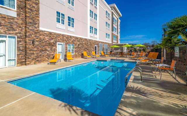 La Quinta Inn & Suites by Wyndham Forsyth