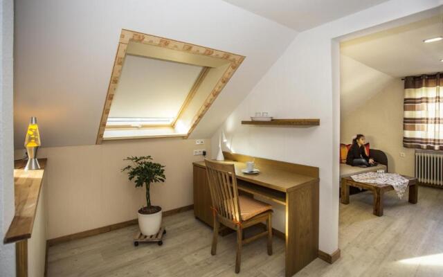 Boardinghouse Remchingen Baan Arun