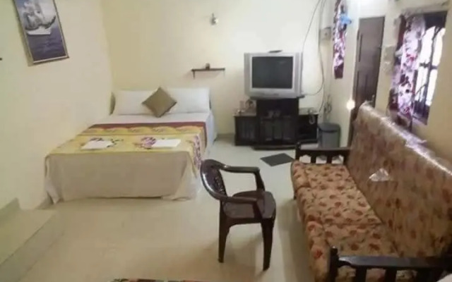 Manimalar Lodge