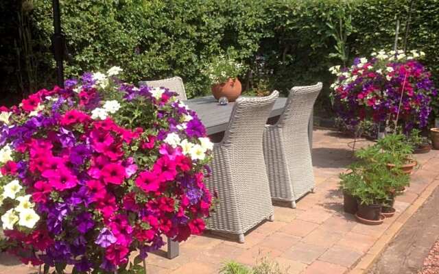 T’ Hogeland Ainrom