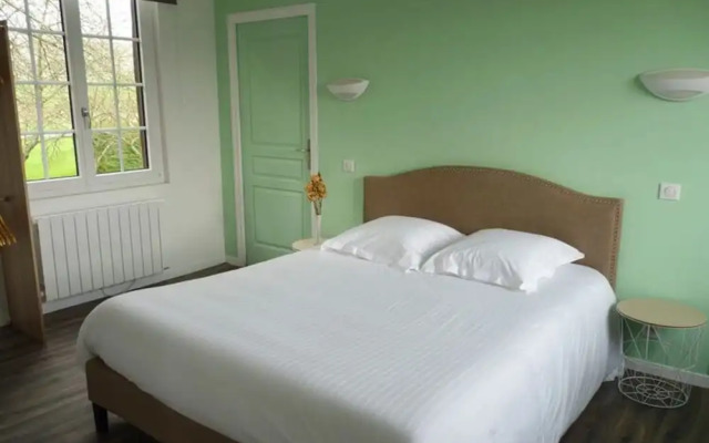 Townhouse Near Bay of Somme and Norman Beaches