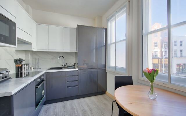 Clapham Junction Central