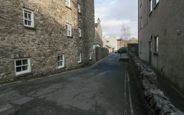 Flat 1
