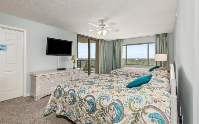 Brighton Tower 1909 3br 3ba Oceanfront 3 Bedroom Condo by RedAwning