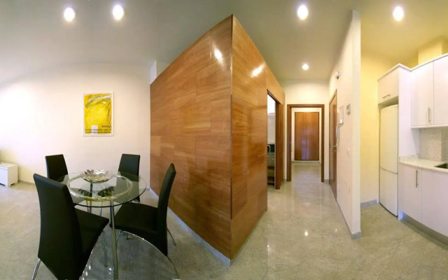 Girona Apartments
