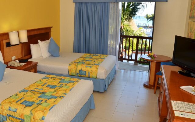 The Reef Coco Beach Resort & Spa- Optional All Inclusive