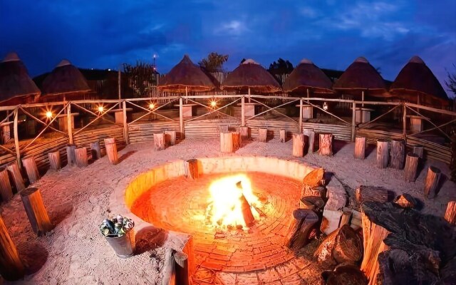Woodridge Country Hotel