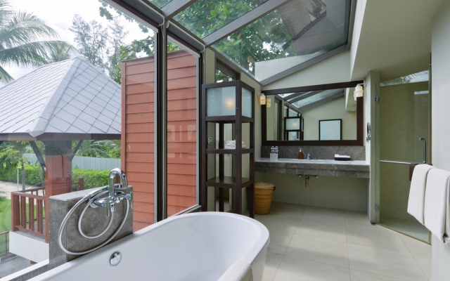 Twin Lotus Resort and Spa - Adults Only
