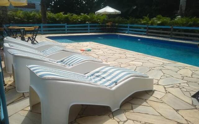 Francis Hotel Pousada