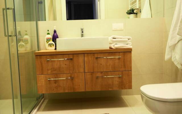 Magazynowa Airport Apartments