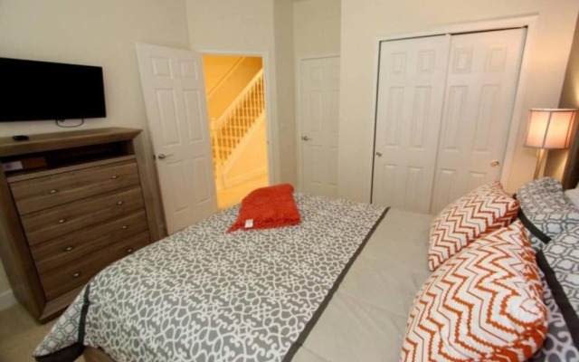 Inviting 3-bed House in Clermont