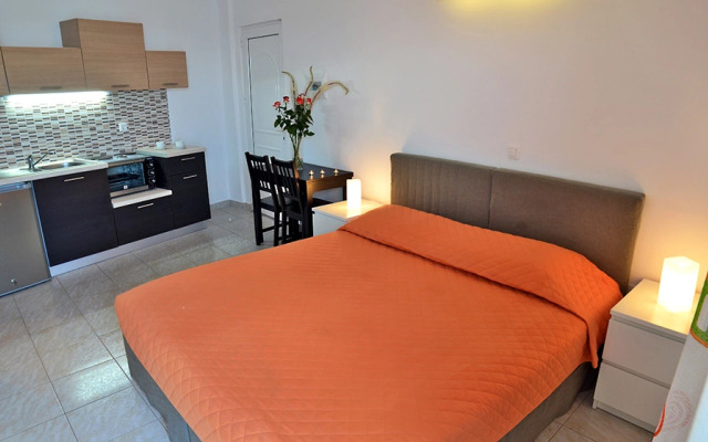 Filoxenia Beach Apartments