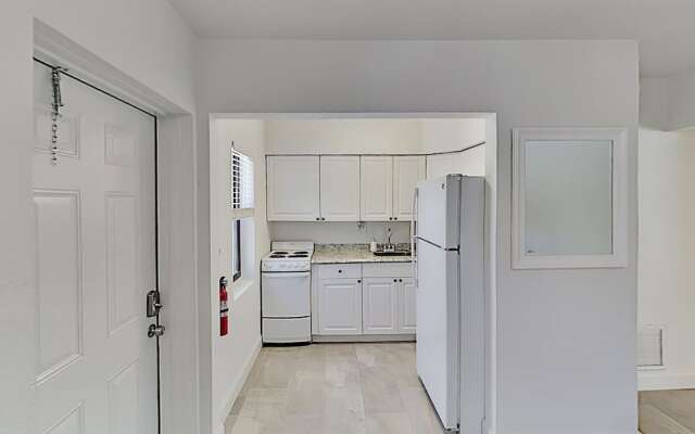 1959se3c 1 Bedroom Apts