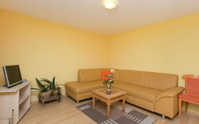 Apartment in the Hunsruck Region's Drohn Valley