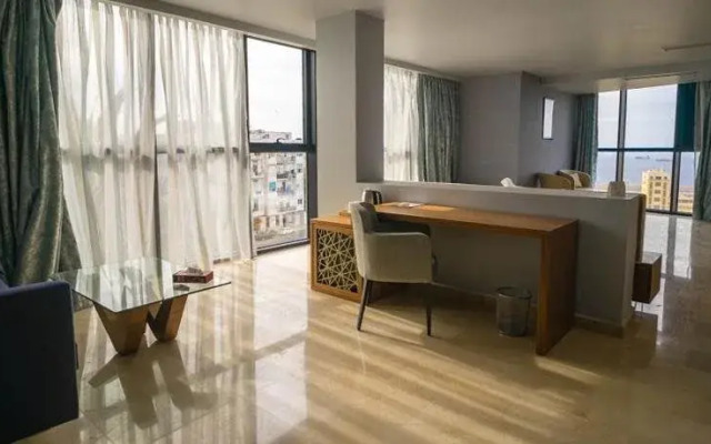 Golden Tulip Adef Oran