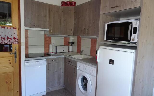 Appartement Champagny-en-Vanoise, 3 pièces, 4 personnes - FR-1-464-1