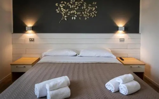 New Inn Apartments Srl