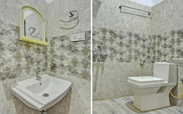 Spot On 76121 The Point