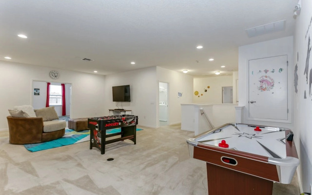 6028bod 14 Bedroom 11 Bathrrom