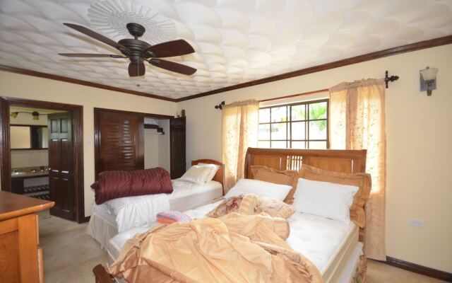 Dukes Hideaway, Silver Sands 6BR