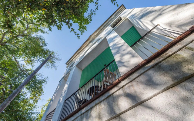 Perfect Location in Downtown Charleston