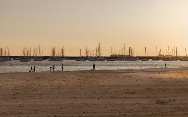 MAC St Kilda by Melbourne Apartment Collection