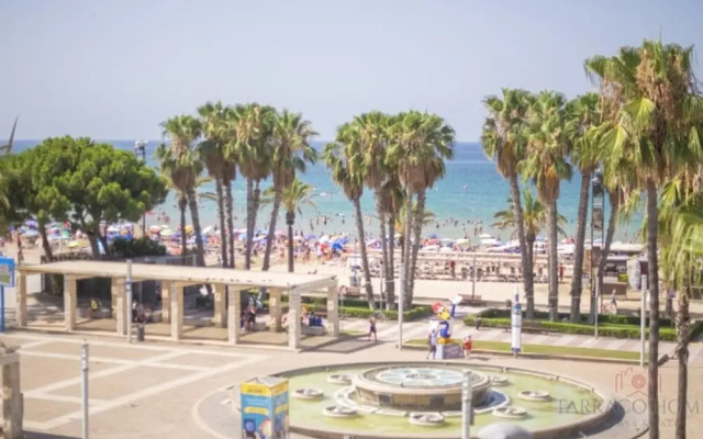 Th71 Apartamento en Primera Linea en Salou