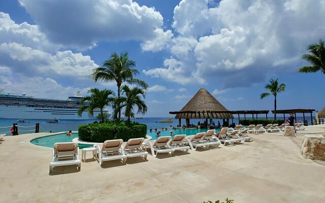 Grand Park Royal Cozumel - All Inclusive