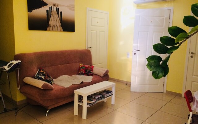Hostel RETRO