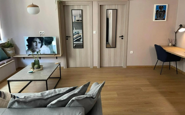 Athens Historical Centre 2 Bedroom Apt.