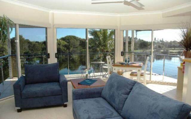 Alexander Lakeside Bed & Breakfast