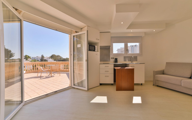 Apartamentos Azul Playa