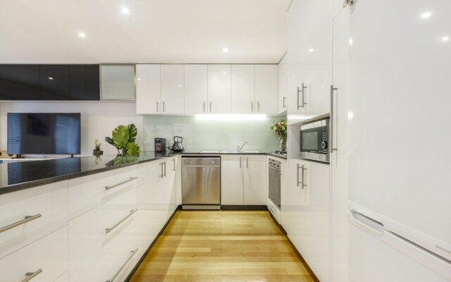 StayCentral - Port Melbourne Townhouse