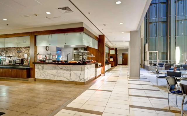 Embassy Suites by Hilton Chicago Downtown River North