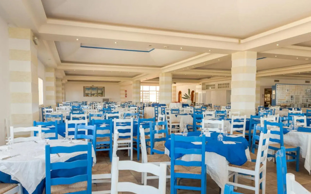 Perla del Golfo Resort