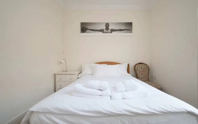 Unique and Cozy 1 Bed Flat in Dalston