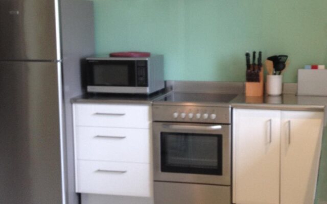 Montville Suites