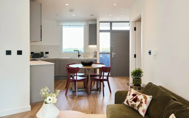 The Tottenham Place - Stylish 1bdr Flat With Balcony
