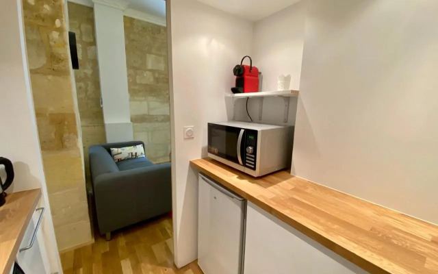Charmant studio renove et climatise