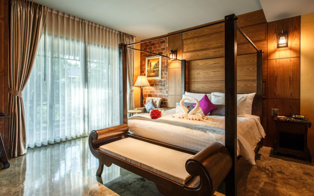 Hotel de l'amour – Guest Rooms – Prakhon Chai