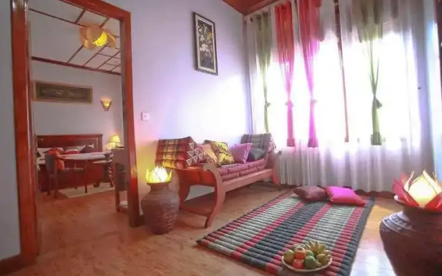 Antonios Villa Hotel