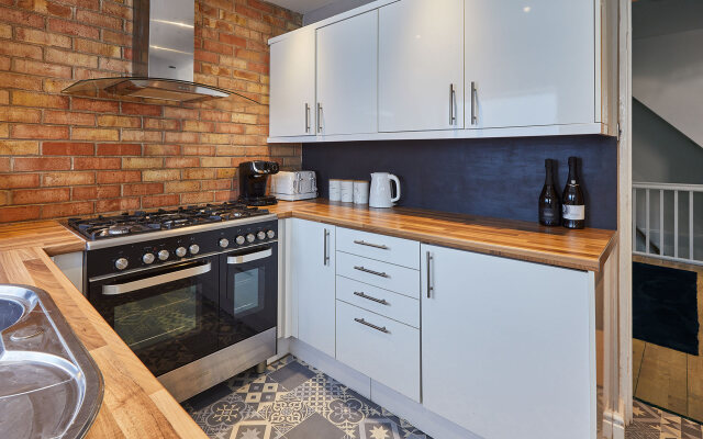 Host Stay North Bay Villa