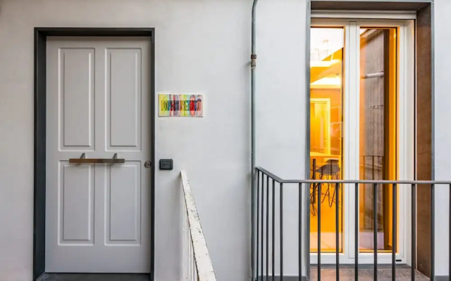 Pop House in the Heart of Sanit