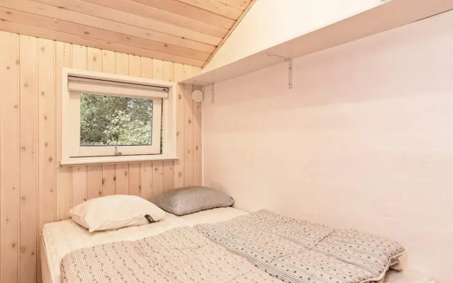 6 Person Holiday Home in Hals