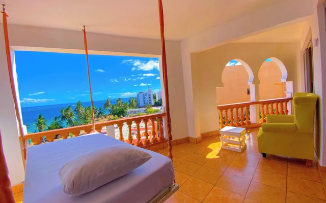 Sea Breeze Beachfront Apartments