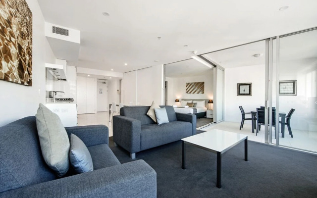 Iconic Q Surfers Paradise 1 Bedroom
