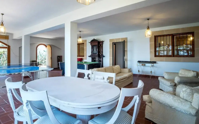 Comfortable Villa At The Back Of Palma Centre
